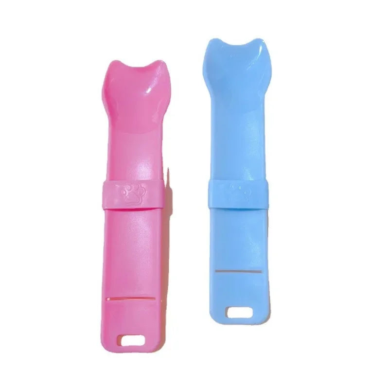 Cat Strip Feeder – Scoop & Squeezer for Puree Snacks